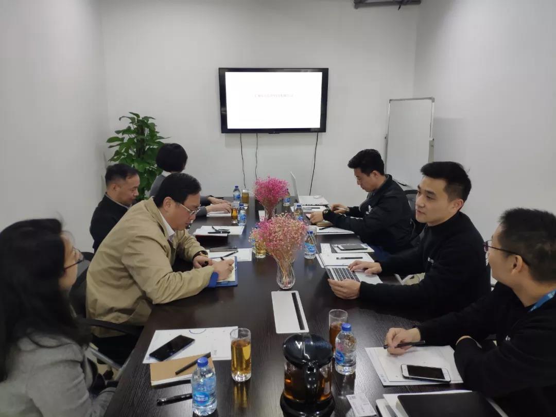 上海市經(jīng)信委何勇處長帶隊(duì)考察星谷云，政府、協(xié)會、企業(yè)三方互動，賦能中國B2B企業(yè)跨境轉(zhuǎn)型升級